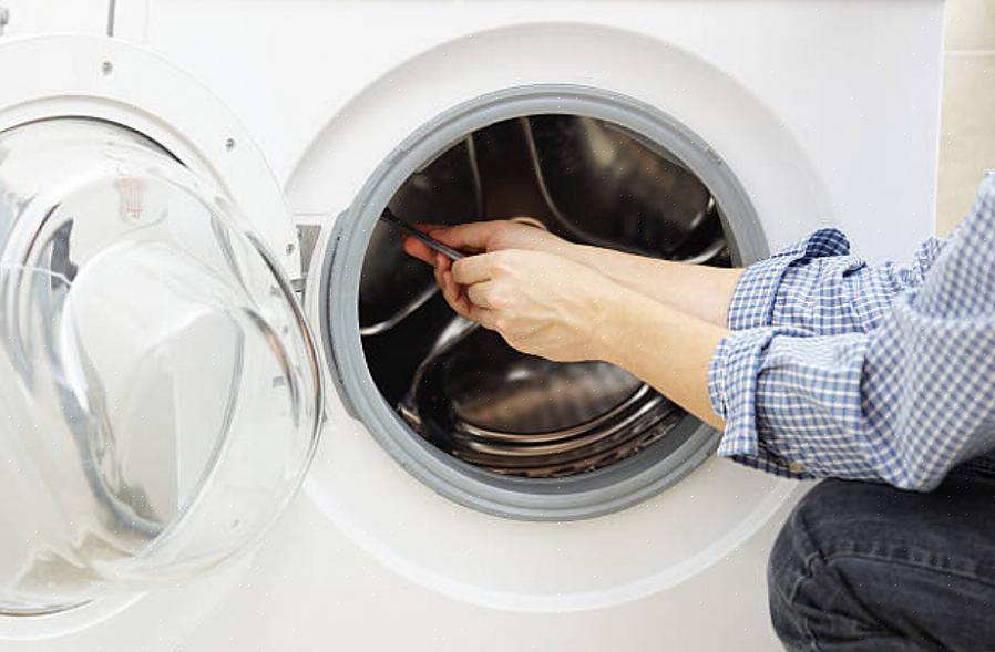 Din maskins pumpe kan være tilstoppet med et stykke stof eller et andet emne relateret til vask