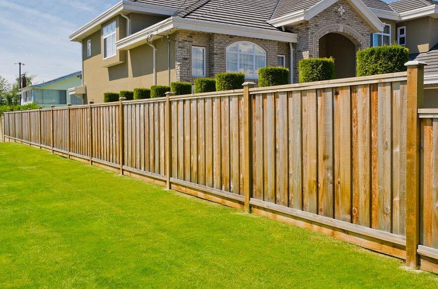 Kan din nabo bygge et hegn på ejendomslinjen