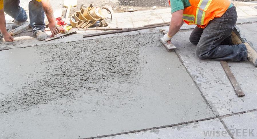 Som med standard Portland cementbeton er det bedst at bygge former