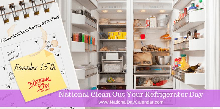 Brug en ren tør klud eller et håndklæde til at tørre det indvendige af køleskabet ned for at sikre