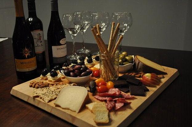 Vin- og ostefester er klassiske